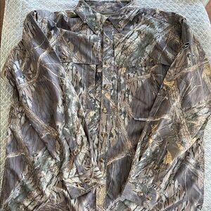 Drake MossyOak Camouflage Button Down Shirt